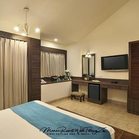 Manas Resort With Petting Zoo, Igatpuri Bagian luar foto