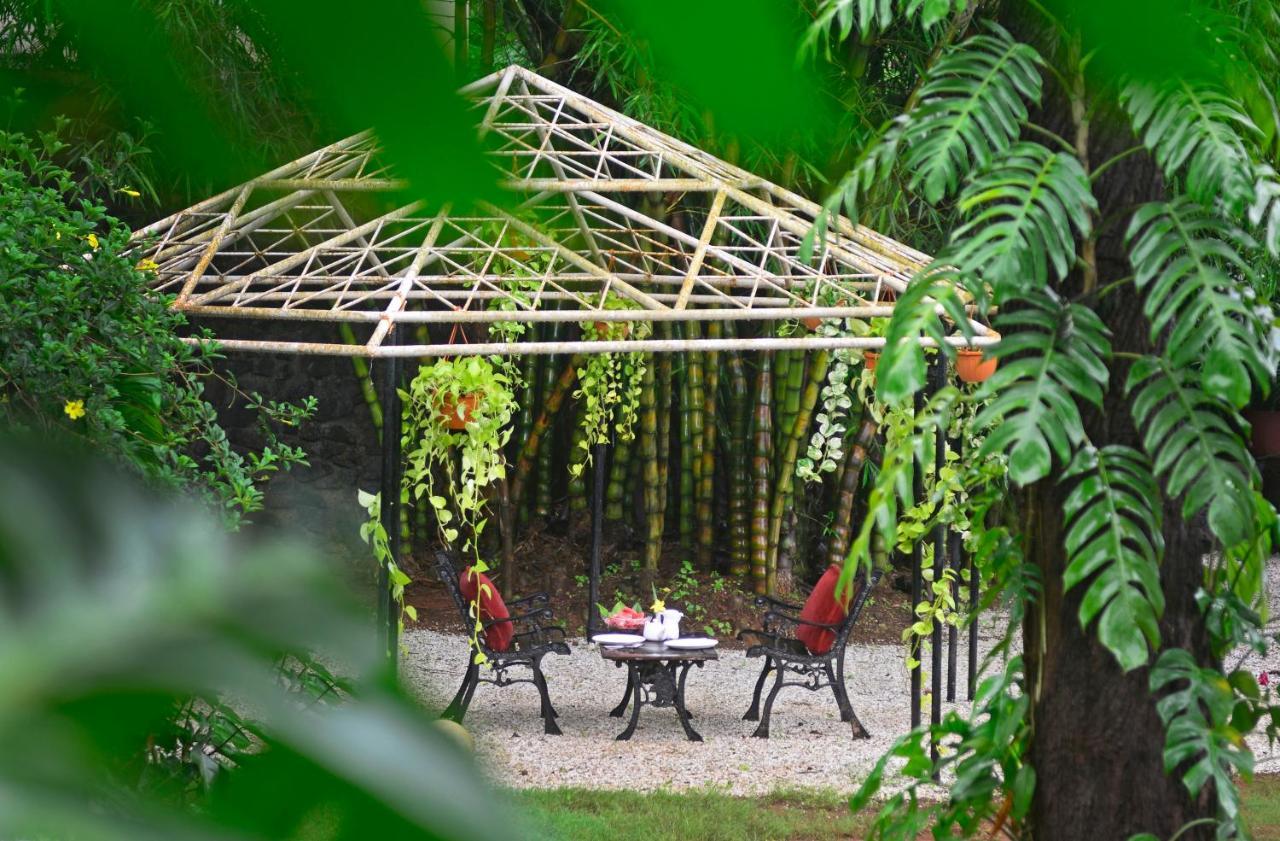 Manas Resort With Petting Zoo, Igatpuri Bagian luar foto