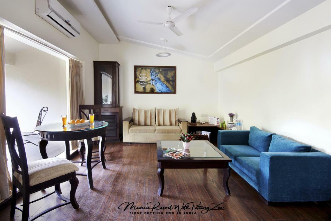 Manas Resort With Petting Zoo, Igatpuri Bagian luar foto