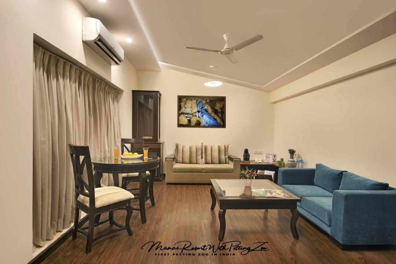 Manas Resort With Petting Zoo, Igatpuri Bagian luar foto